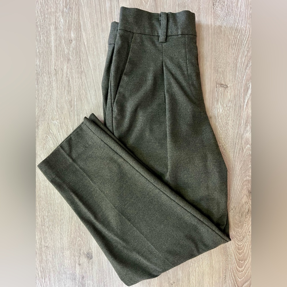 LOFT Cropped Pants